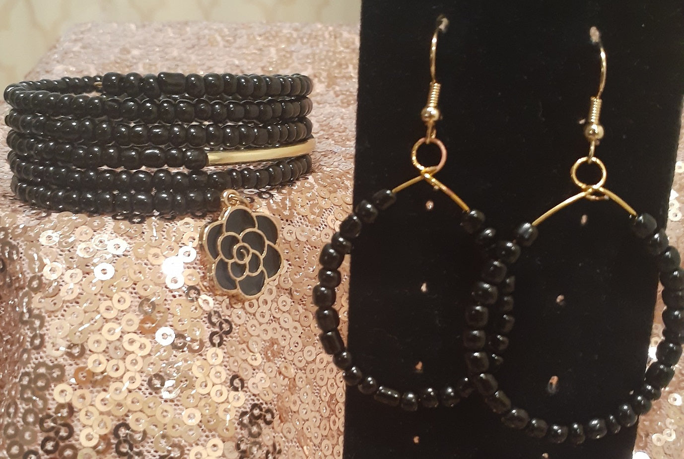 Black and Gold Seed Bead Bracelet and Earring Set